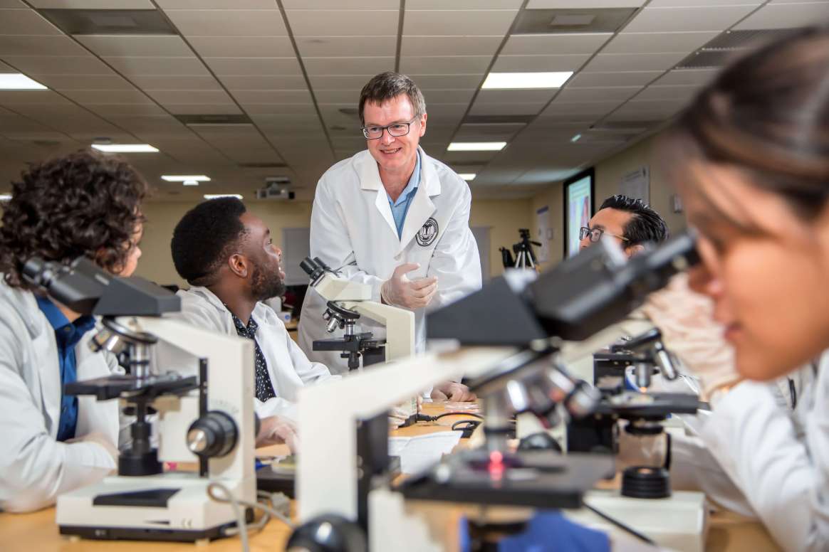 Saba University School of Medicine Academics