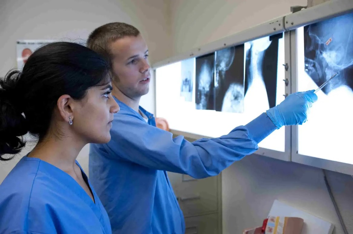 Which accreditations you should look for in Caribbean medical schools