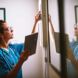 How do you get into medical school without a traditional major?