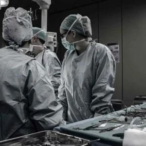 General Surgery Resident, Suy sen Hung Fong, MD