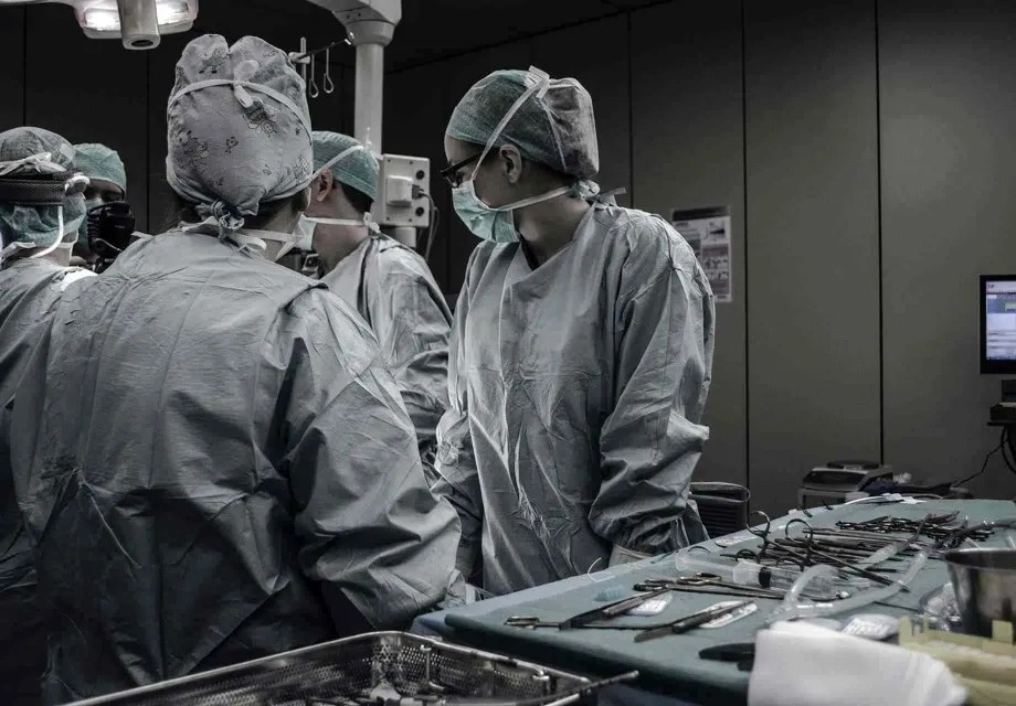 General Surgery Resident, Suy sen Hung Fong, MD