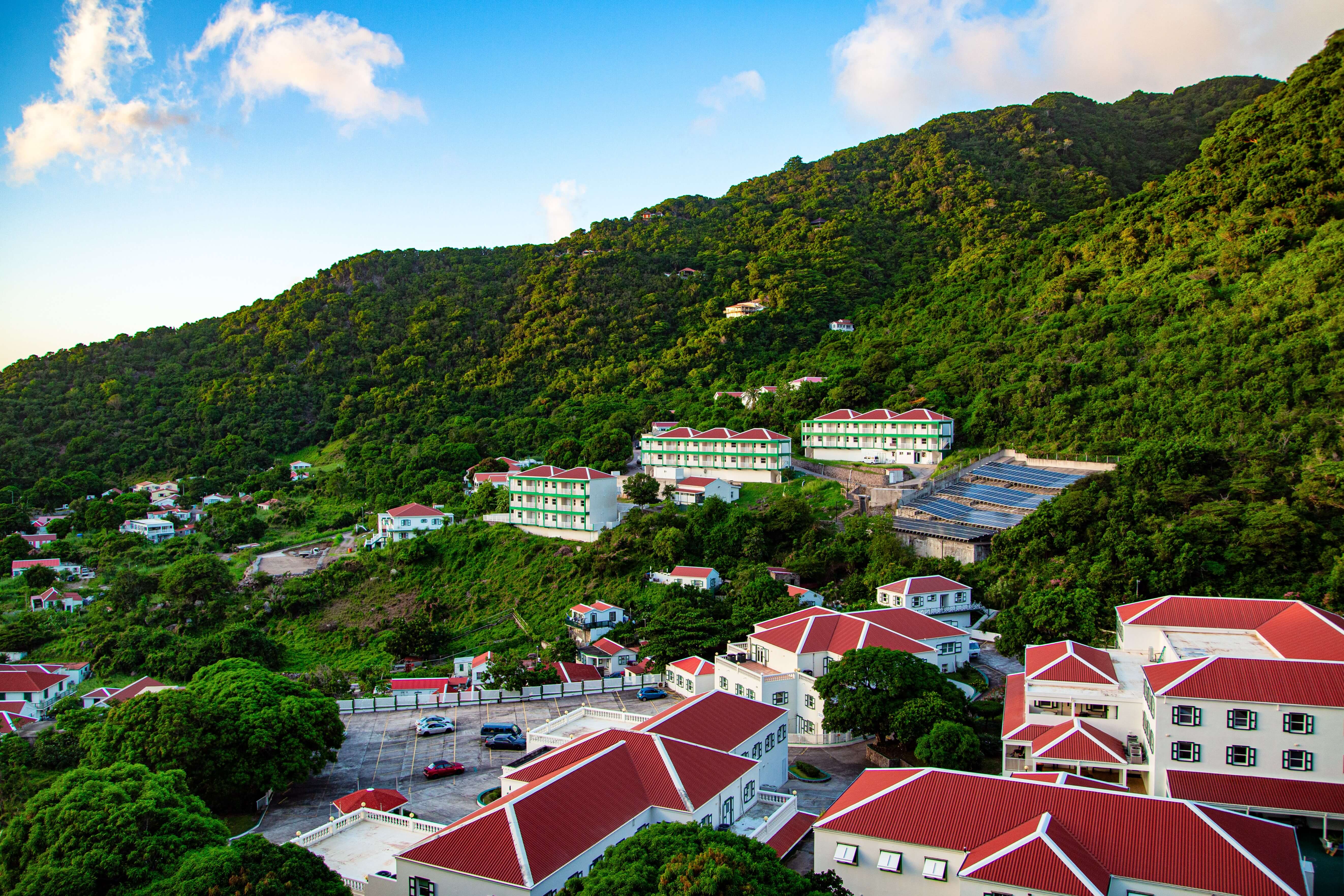 Studying on Saba - Saba University School of Medicine